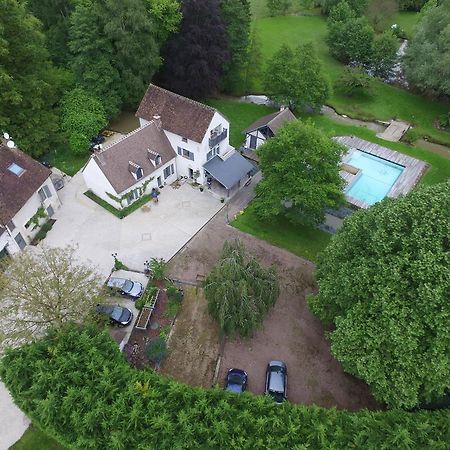 Le Petit Moulin Bed & Breakfast Faverelles Bagian luar foto