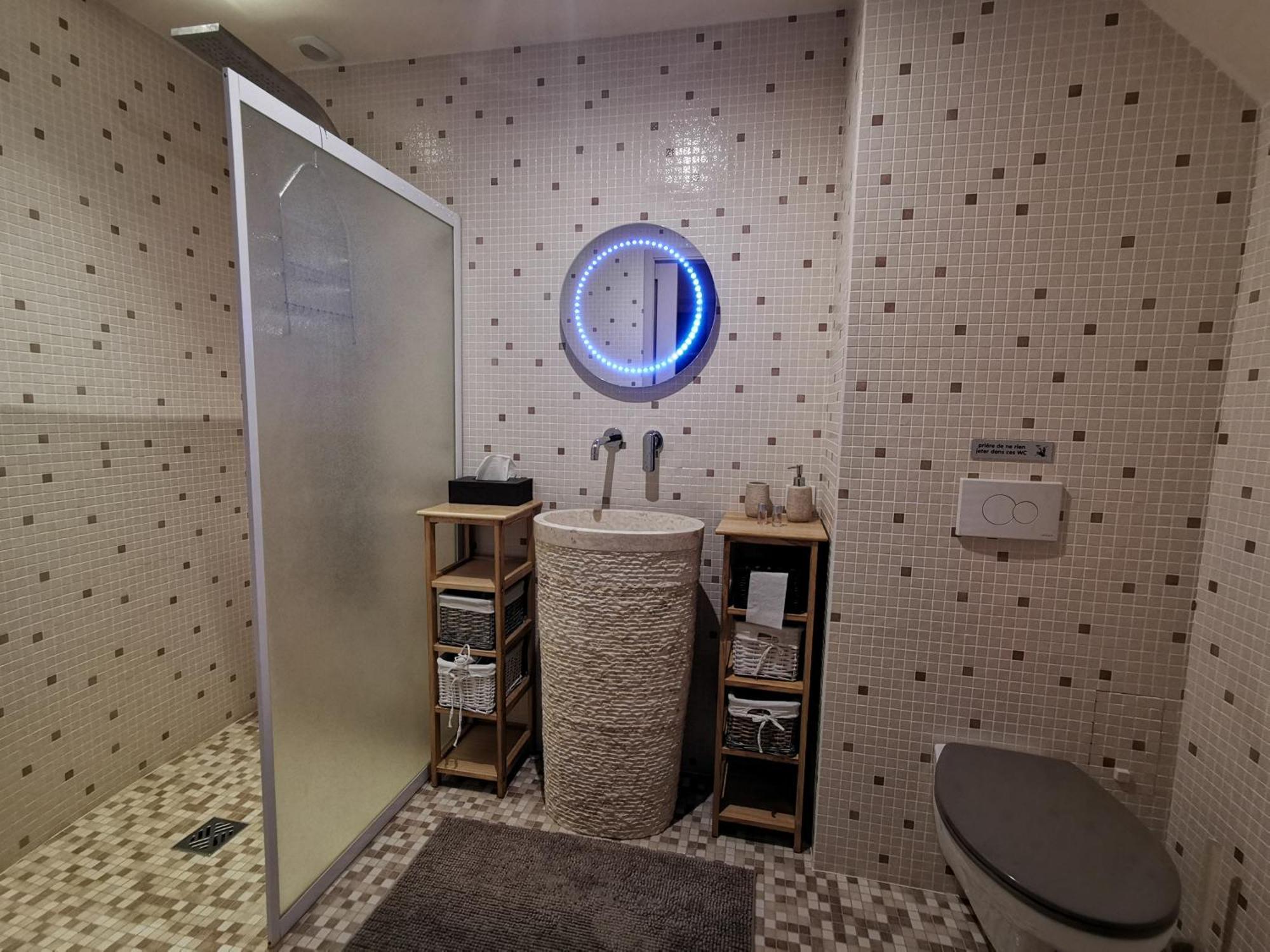 Le Petit Moulin Bed & Breakfast Faverelles Ruang foto